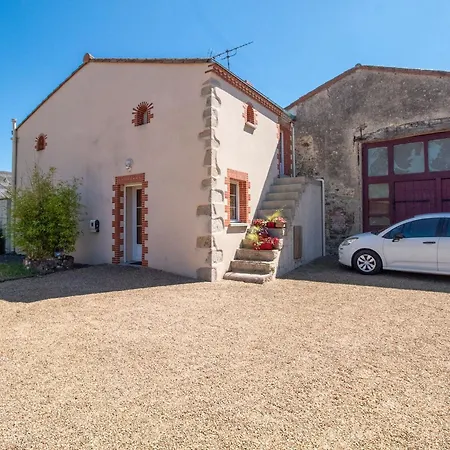 Familial Au Calme Avec Terrasse, Proche Puy Du Fou Et Plages Vendeennes. - Fr-1-622-41 *